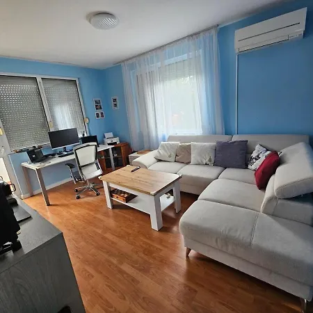 Apartamento Entire Floor W Multiple Bedrooms 2 Baths Kitchen Center *